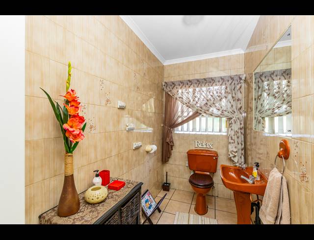6 BEDROOM FREEHOLD FOR SALE IN SUNWARD PARK